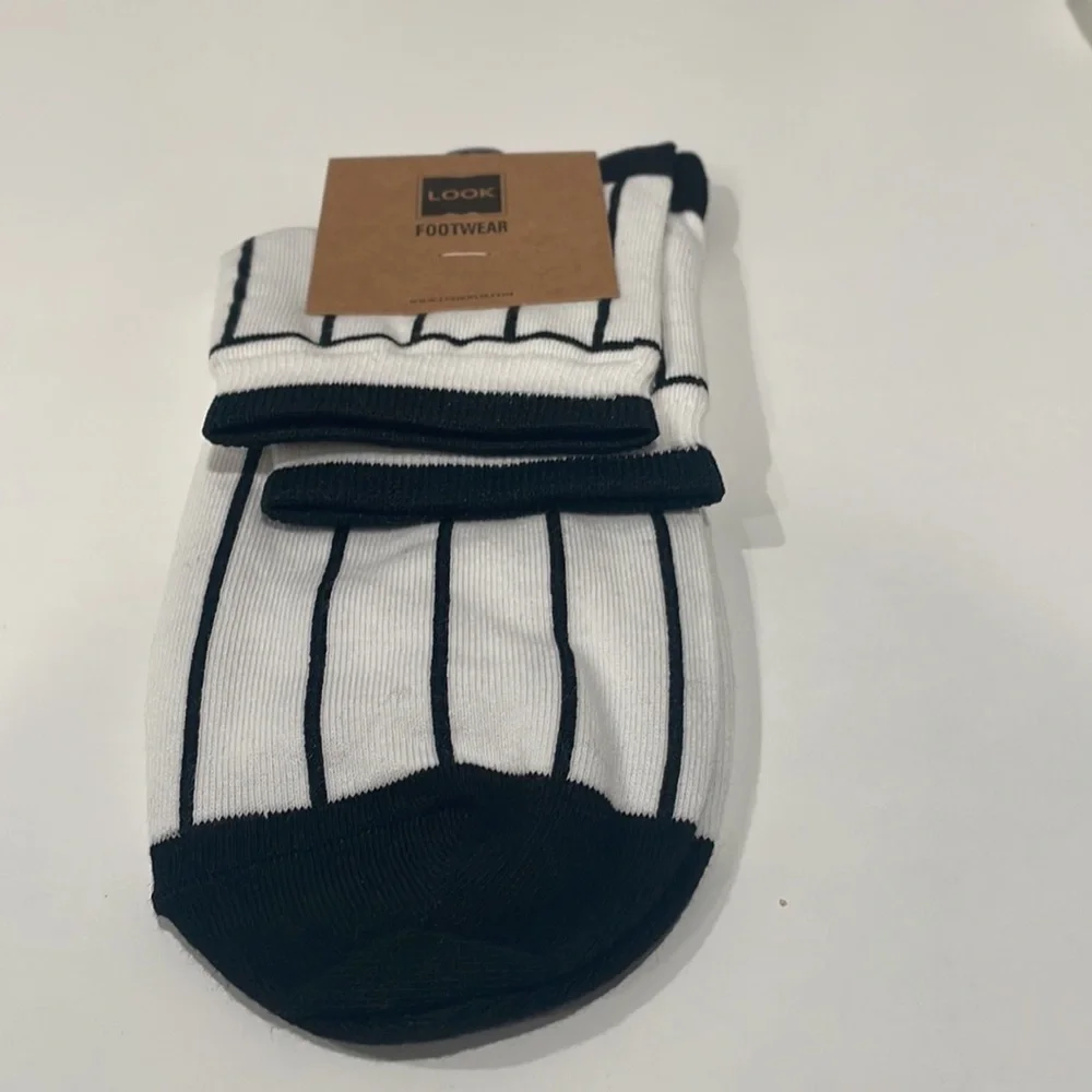 Lot of three pairs of women’s socks. OS. NWT - Picture 5 of 6